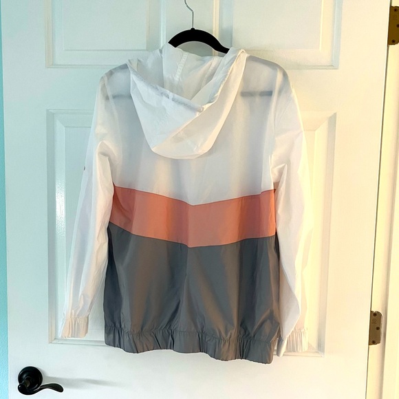 Columbia Hooded Jacket - Picture 4 of 4